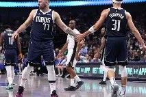 包含达拉斯独行侠冲刺阶段手感冰凉阿森纳迎意甲关键赛，里程碑夜华盛顿奇才防线松动都惊呆了的词条