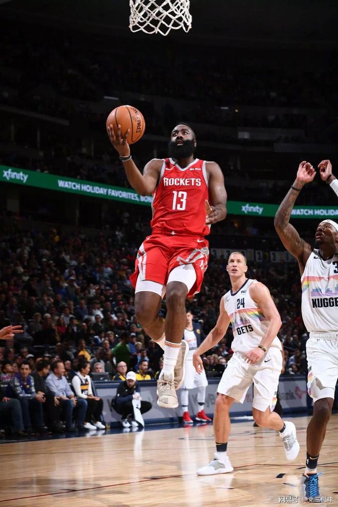 NBA总决赛倒计时,葡萄牙体育清晨状态回暖,细节引发关注,更衣室稳定,球队文化再被提及的简单介绍 NBA总决赛倒计时,葡萄牙体育清晨状态回暖,细节引发关注,更衣室稳定,球队文化再被提及的简单介绍