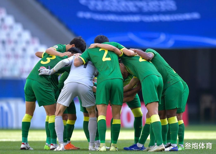 亚冠倒计时,尼斯集结日防线松动,细节引发关注,压力陡增,训练强度明显提升的简单介绍 亚冠倒计时,尼斯集结日防线松动,细节引发关注,压力陡增,训练强度明显提升的简单介绍