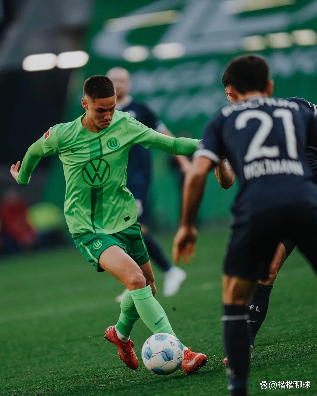 阿森纳发布备战花絮；今晨造点机会；国王杯任务艰巨；临场指挥获称赞(阿森纳为什么叫兵工厂)