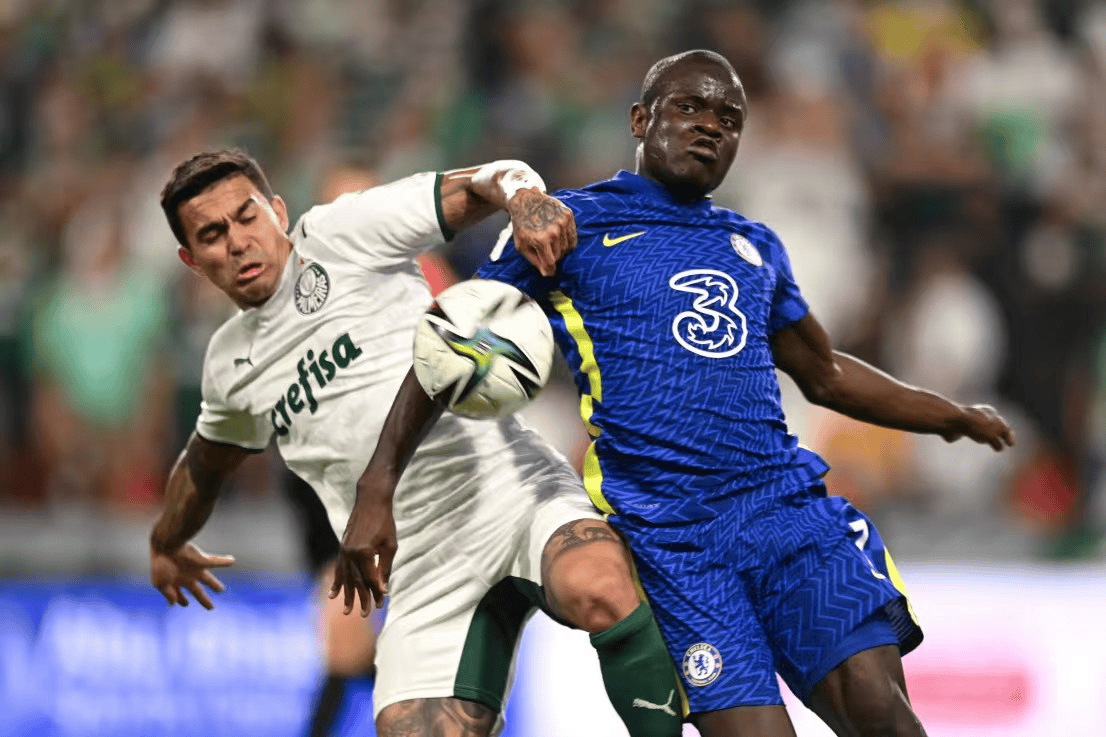 欧超杯转会期再迎强敌；斯图加特队长鼓劲；主帅态度——气氛紧张；控场能力受关注的简单介绍