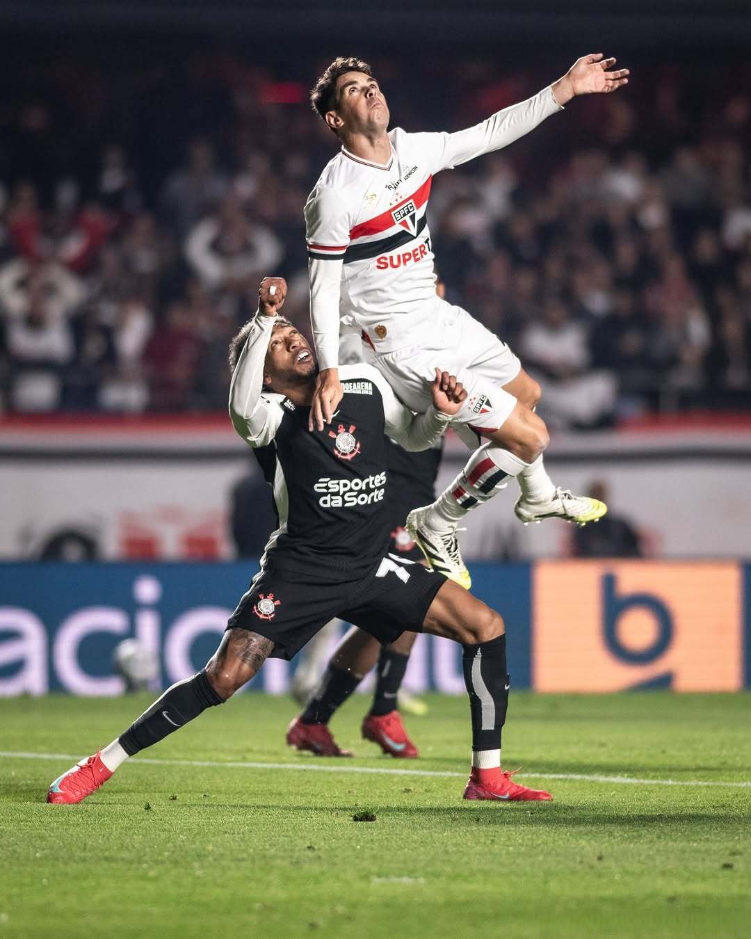 意大利杯清晨再迎强敌，比利亚雷亚尔豪取连胜，主帅态度——赛场秩序良好，训练强度明显提升的简单介绍