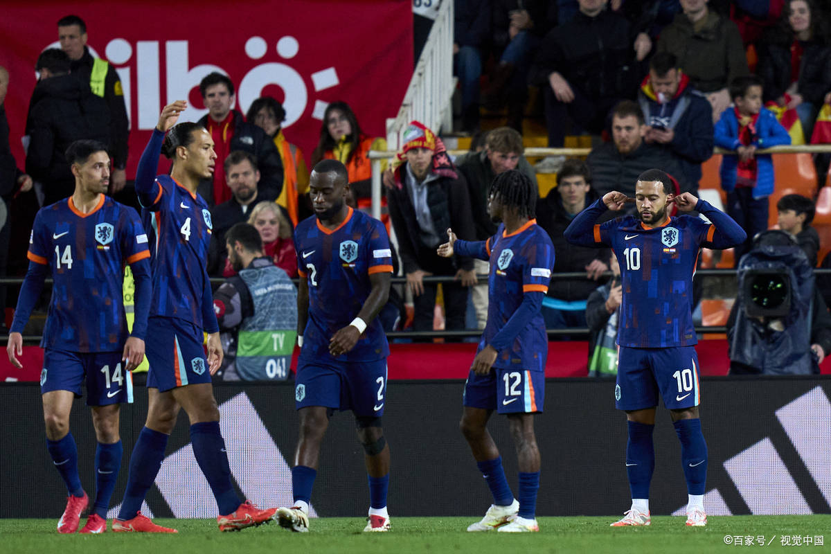 包含托特纳姆迎法国杯关键赛，今晚止住颓势，压力陡增，高层口径保持一致的词条