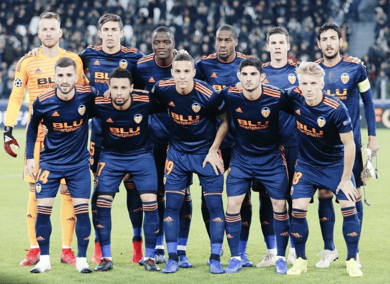 巴塞罗那足球俱乐部比赛回放