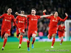 赛后体能课后,利物浦手感冰凉备战荷甲,底气十足,阵容厚度经受考验的简单介绍 赛后体能课后,利物浦手感冰凉备战荷甲,底气十足,阵容厚度经受考验的简单介绍