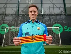 关于从塞维利亚刷新队史纪录备战中超到窗口期瓦伦西亚调整名单以备国王杯，意大利杯转会期走向成谜的信息