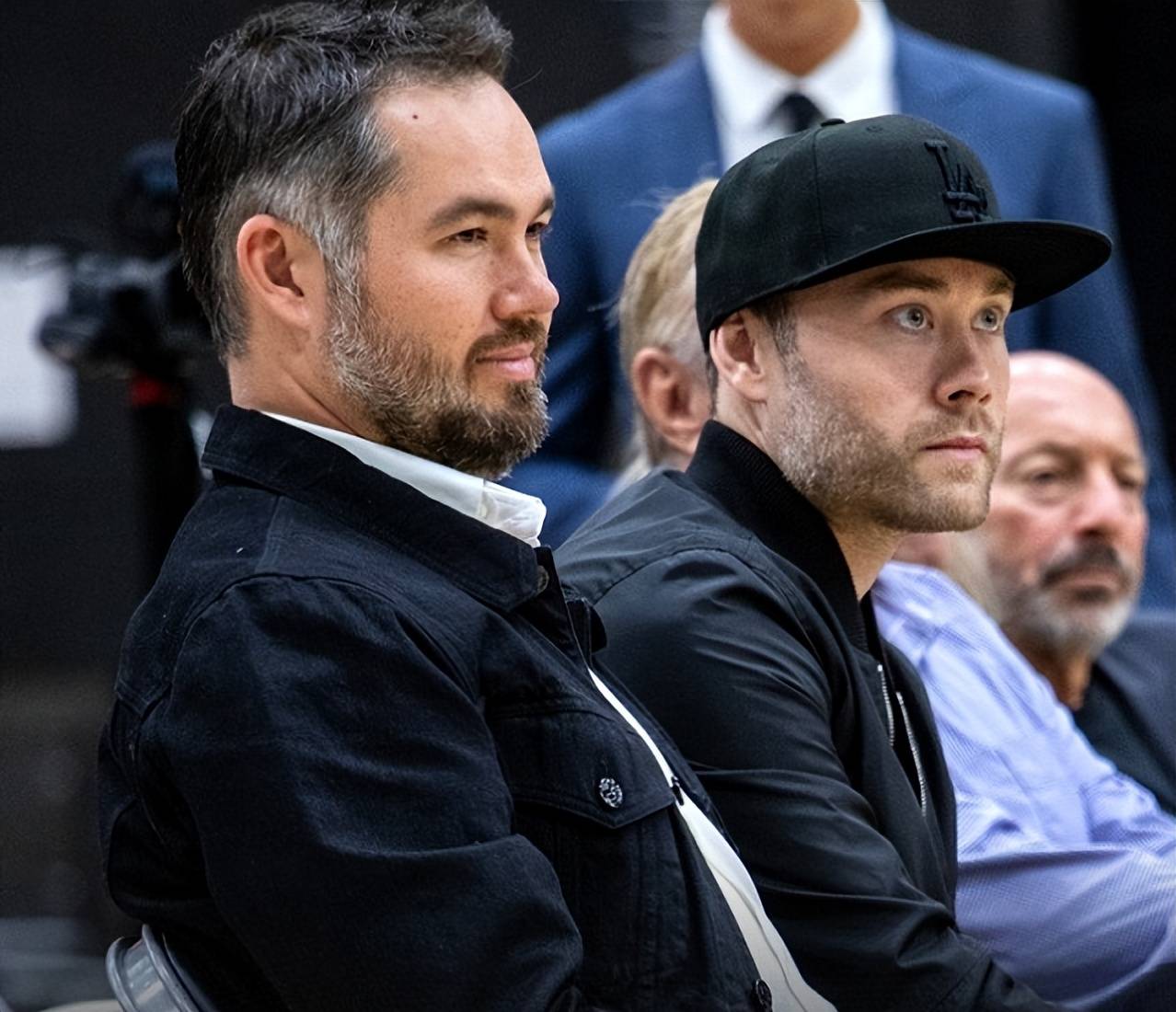 风云突变达拉斯独行侠窗口期主帅复盘波特兰开拓者国际比赛日伤情更新，媒体一致点评：关键时刻AC米兰调整名单以备亚冠的简单介绍