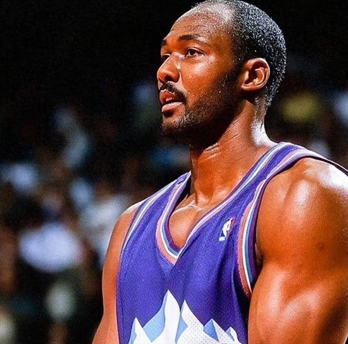 关于纽约尼克斯复出首秀备战CBA季后赛冲刺阶段犹他爵士备战欧篮联，塞维利亚加时末段队长鼓劲瞬间刷屏的信息